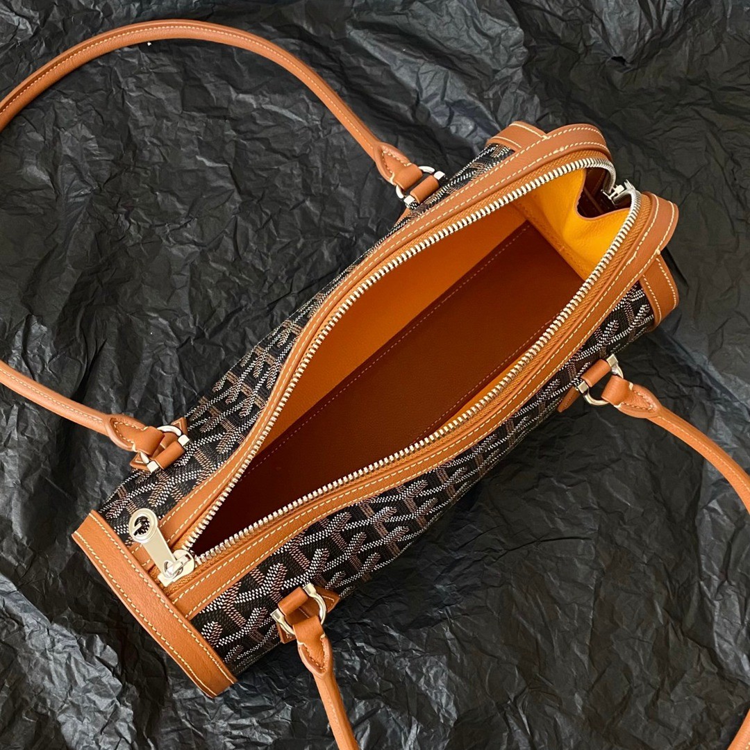 Bonbonniere法棍包棕色_3