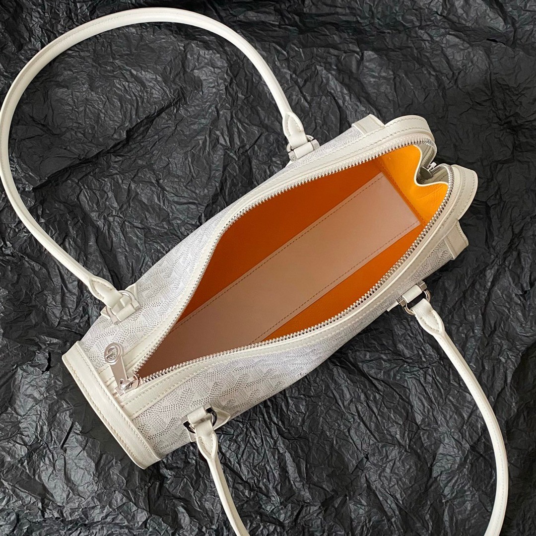 Bonbonniere法棍包白色_3