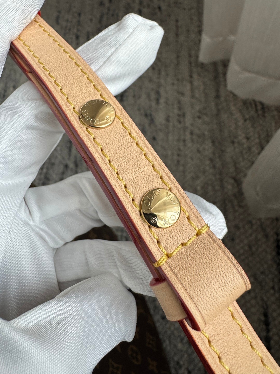 M27335 Lineup手提肩背包_13