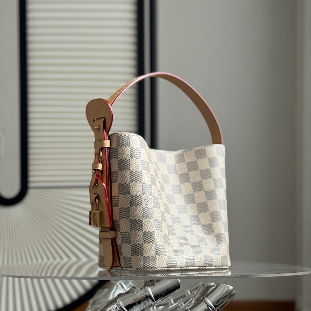 M40855 All In BB老花水桶包_3