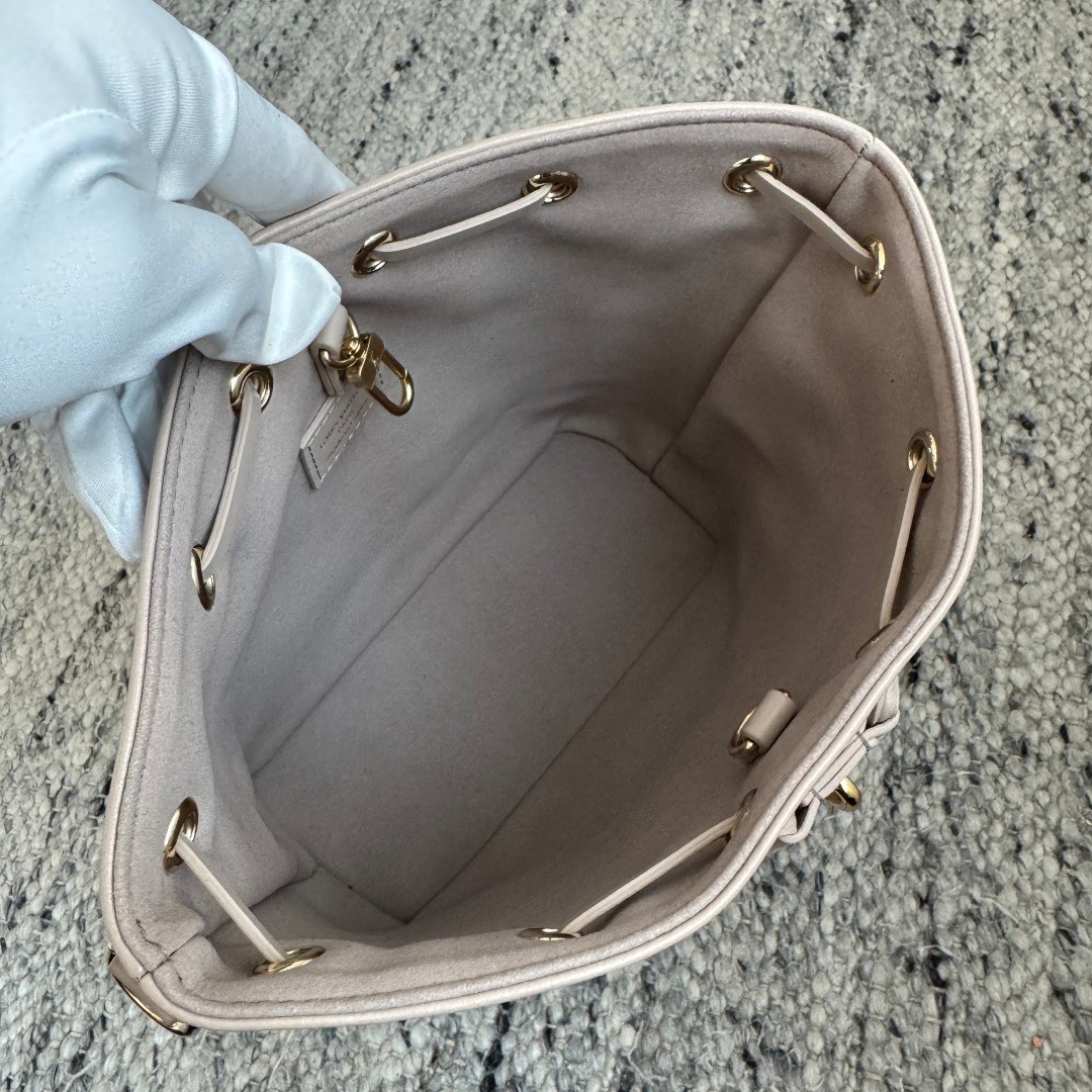 M26530 Coussin Bucket鏈帶水桶包_4