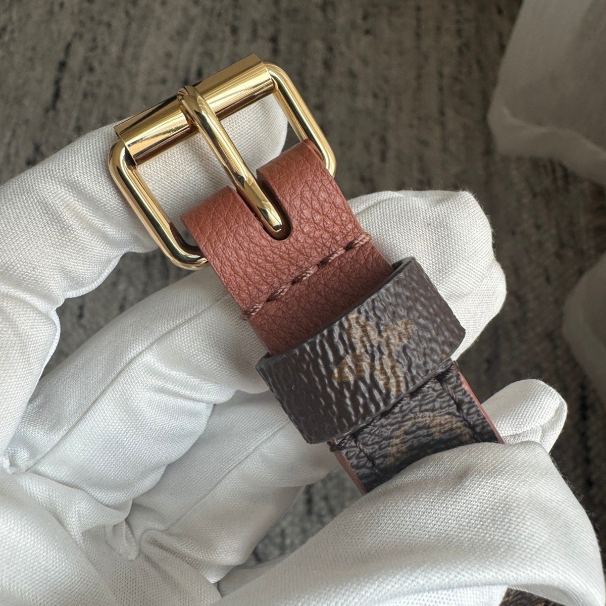 M28288 Madeleine BB手袋_11