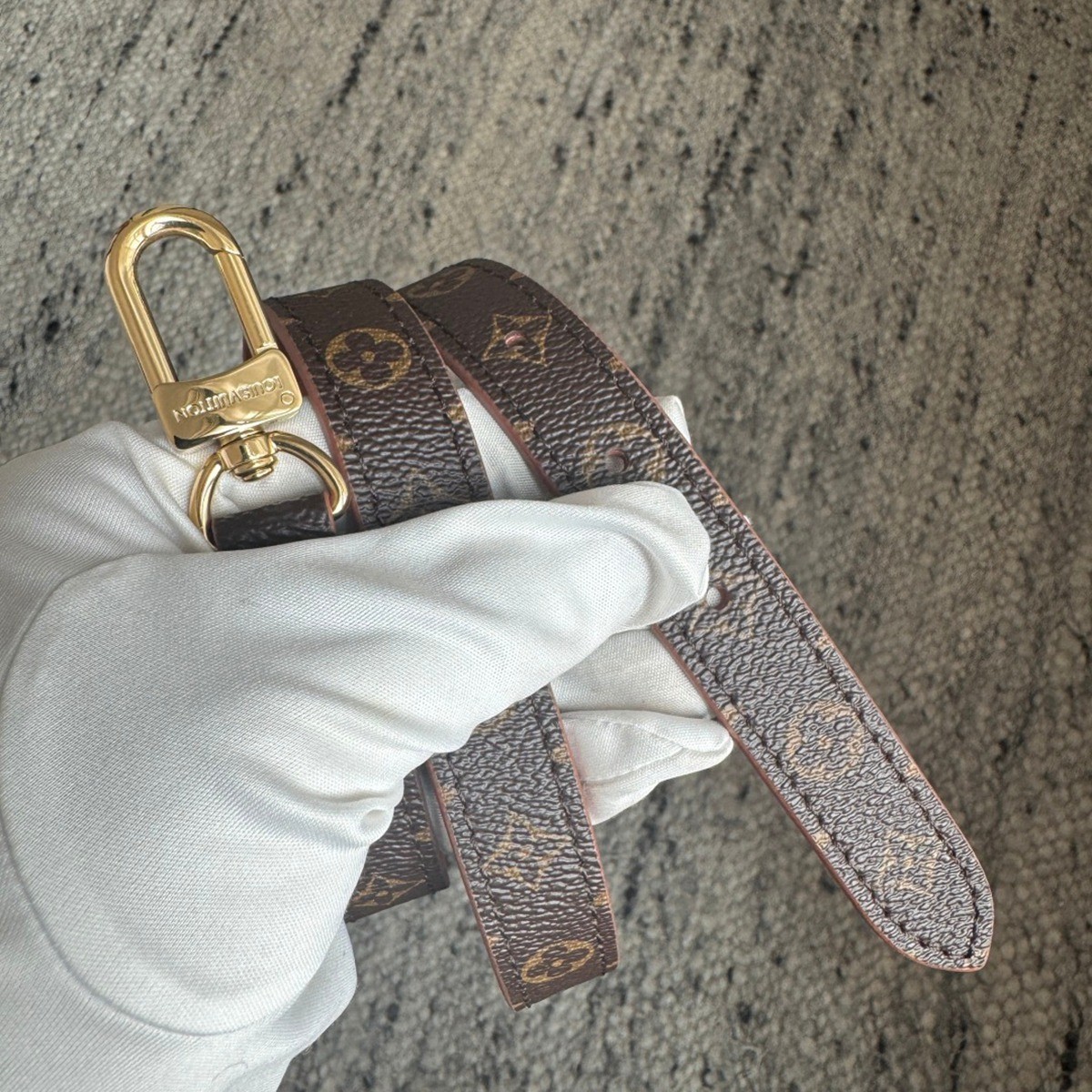 M28288 Madeleine BB手袋_10