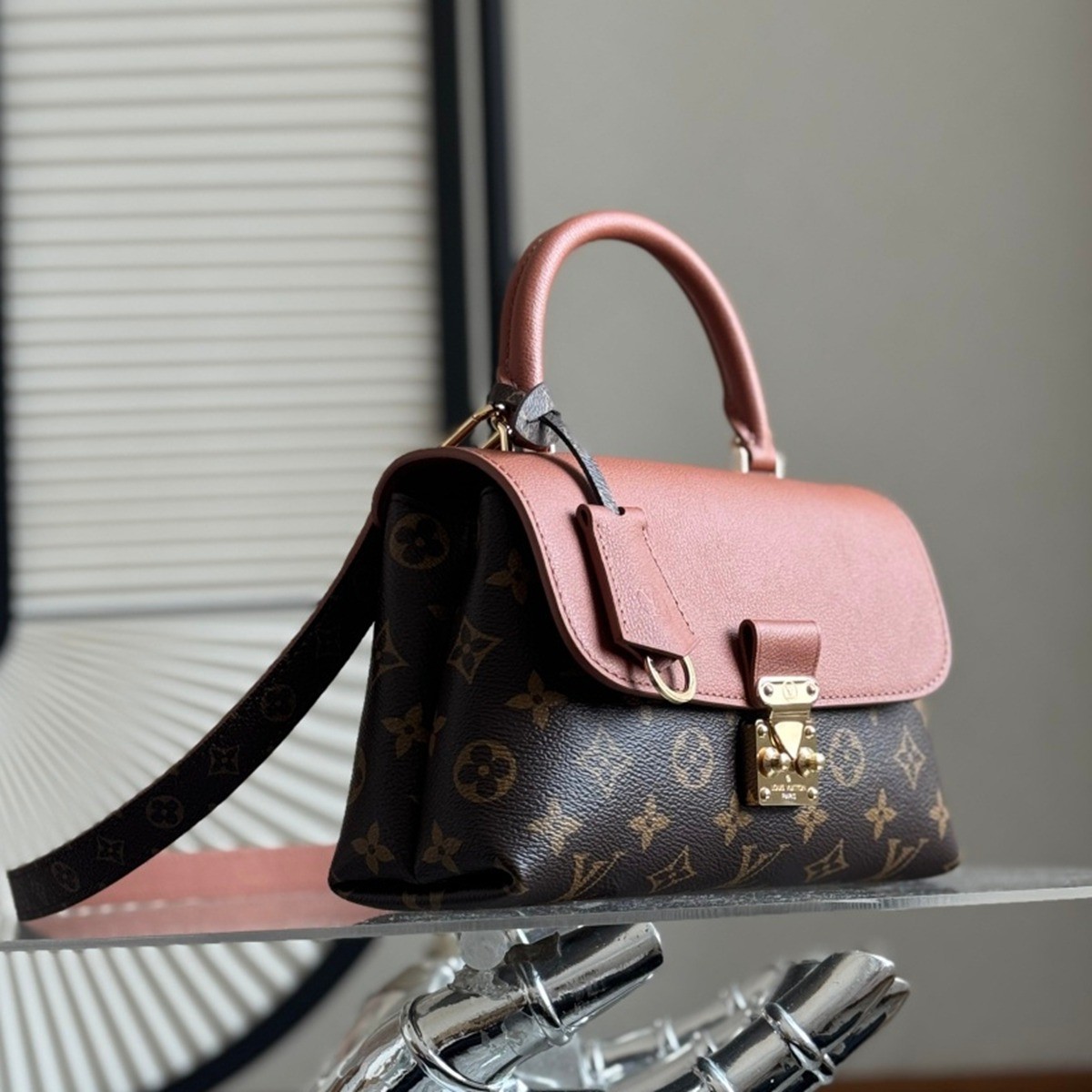 M28288 Madeleine BB手袋_8