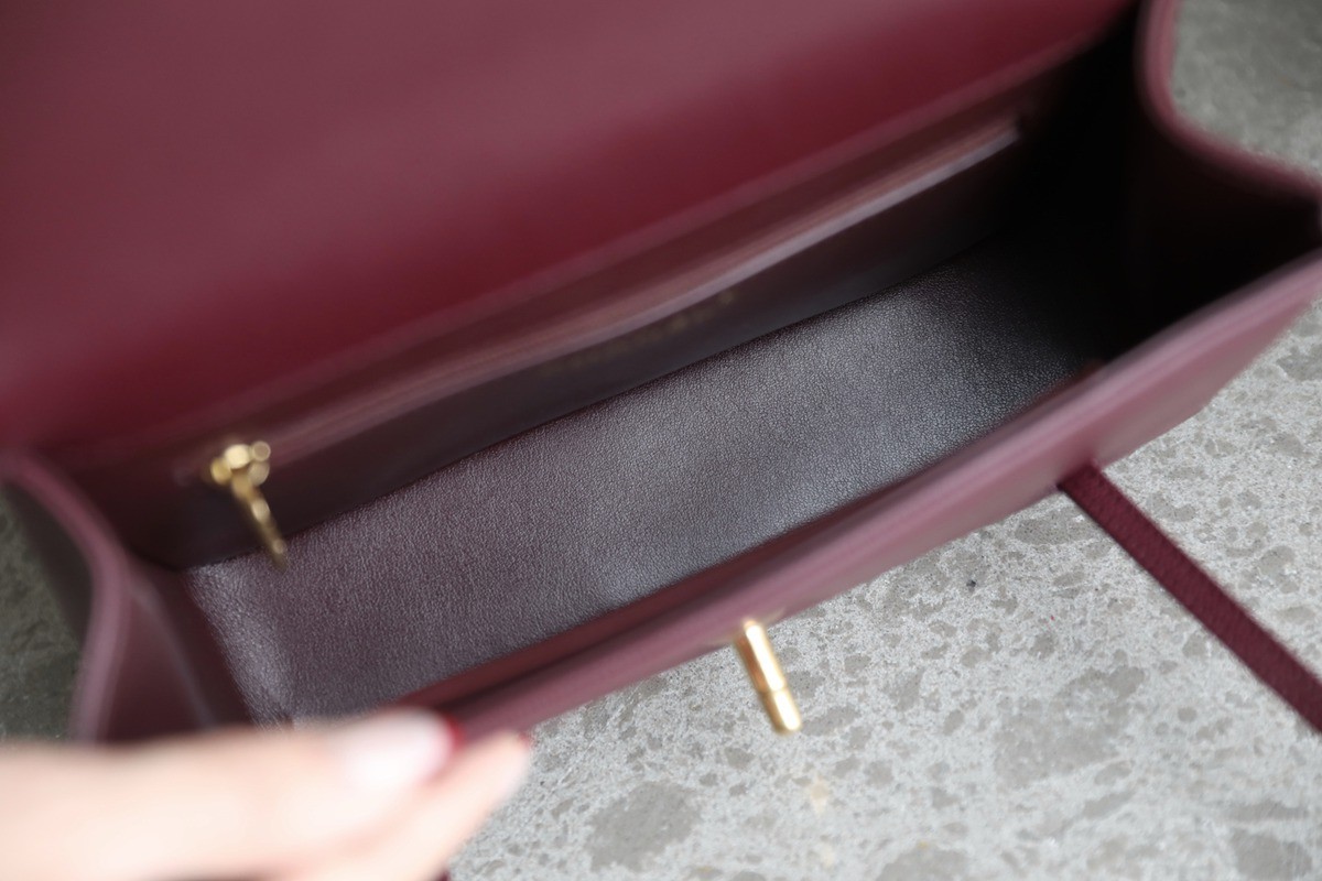 26P春夏皮肩帶口蓋包小號酒紅_6