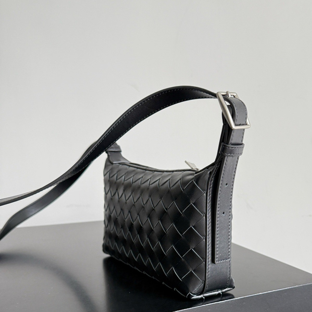 844018手機斜挎包黑色_9