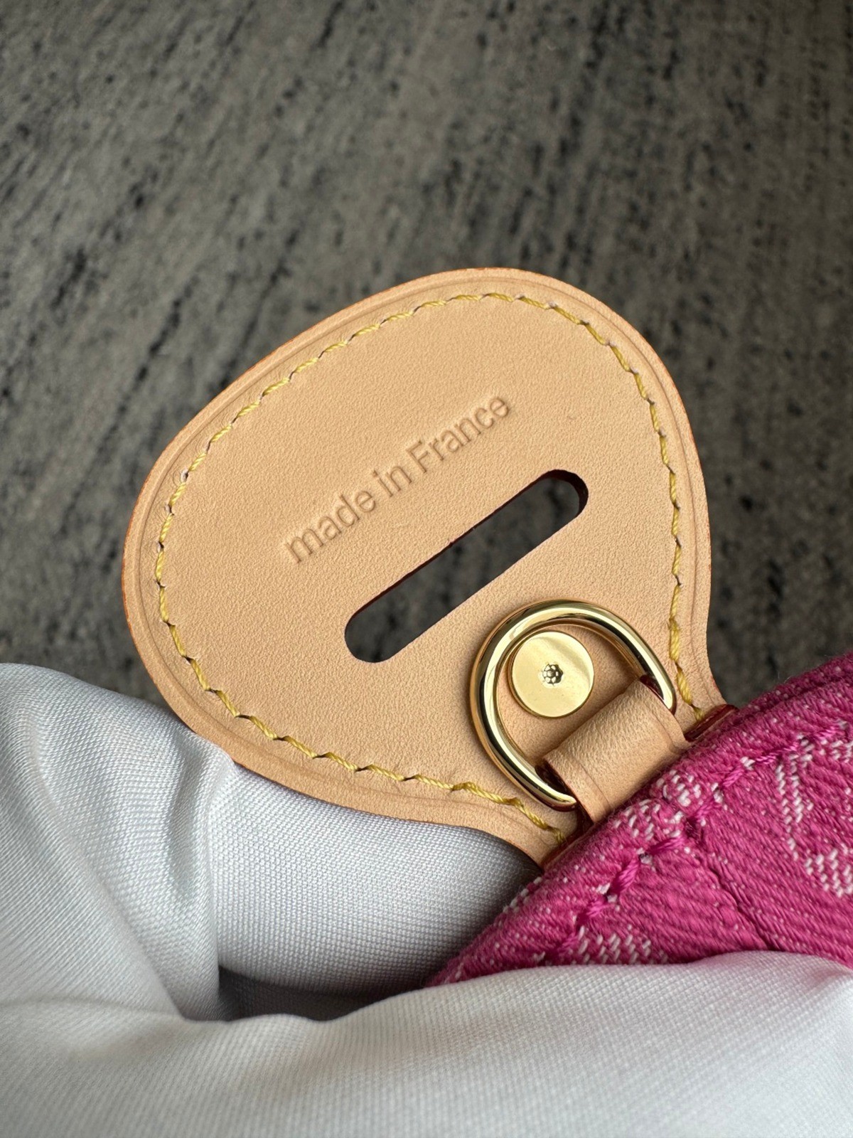 M27626All In BB牛仔水桶包_7