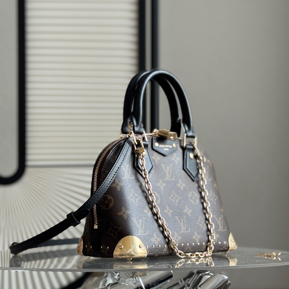 M26084 Alma Trunk BB貝殼包_5