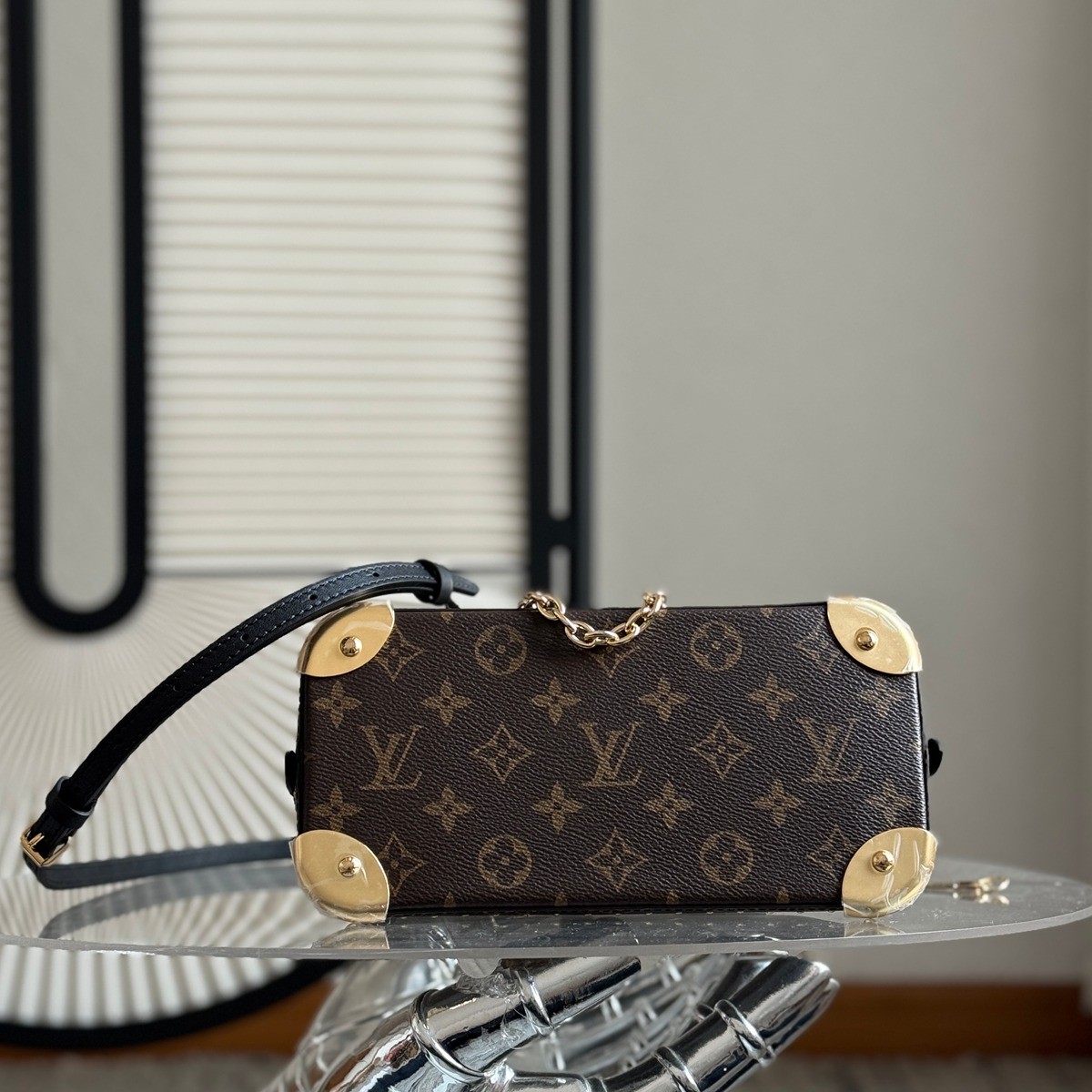 M26084 Alma Trunk BB貝殼包_8