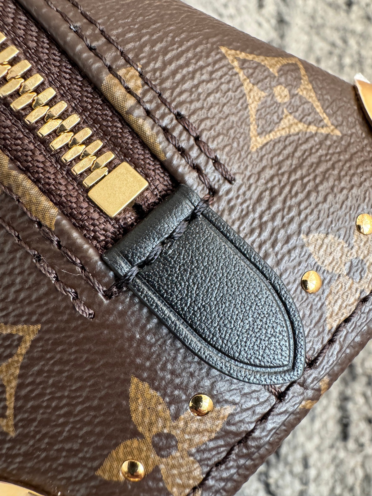 M26084 Alma Trunk BB貝殼包_6