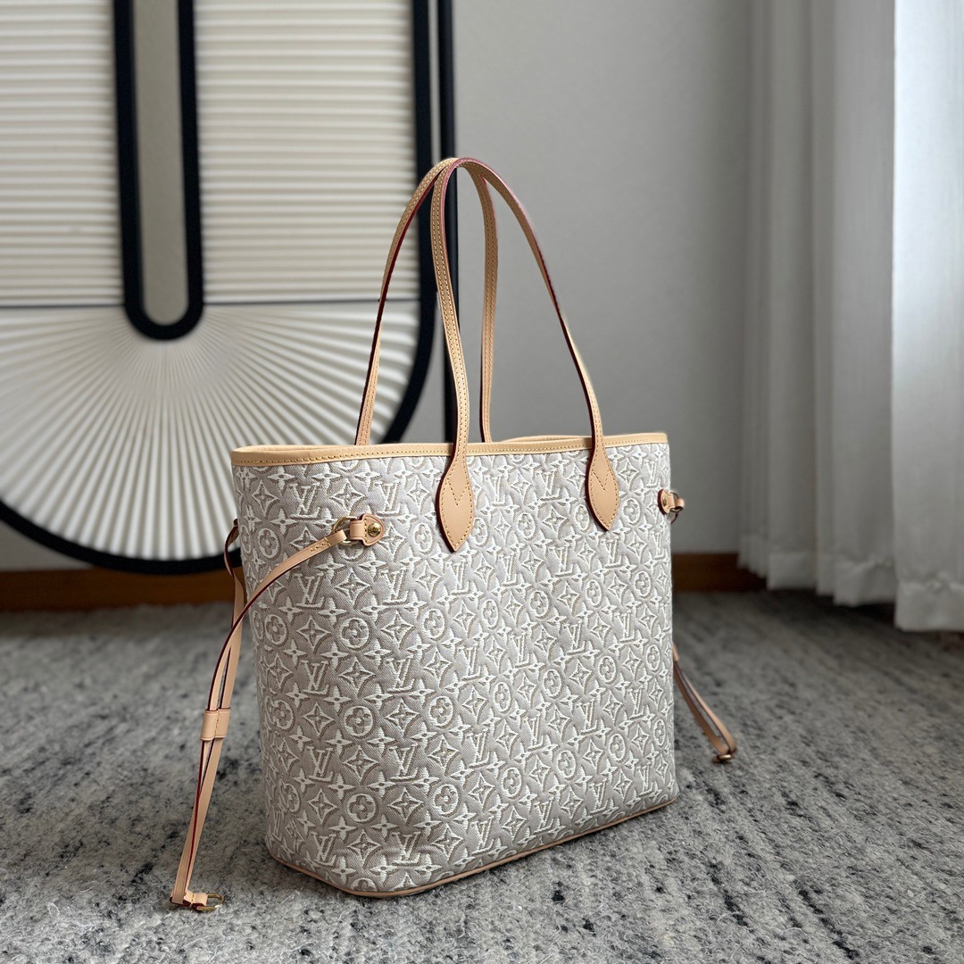 M2A381 Neverfull 中號提花購物袋_4
