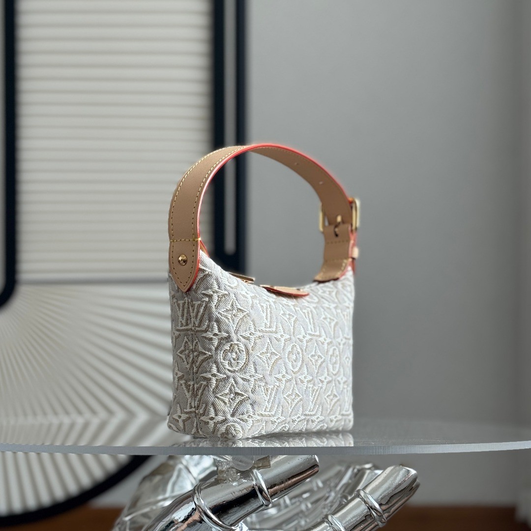 M29879 Pochette Hills刺繡飯盒包_7