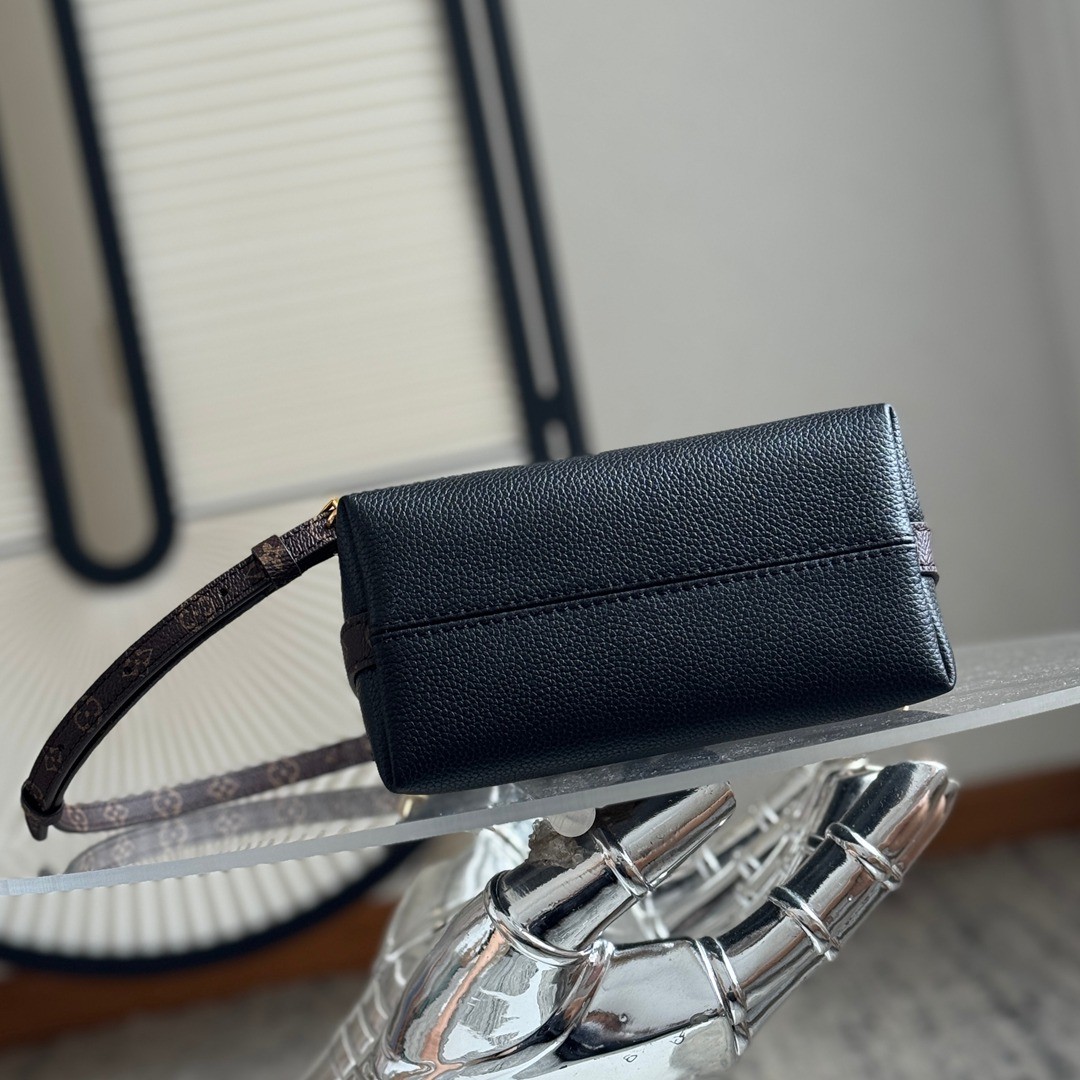 M2A840MultipassMini Hobo_6