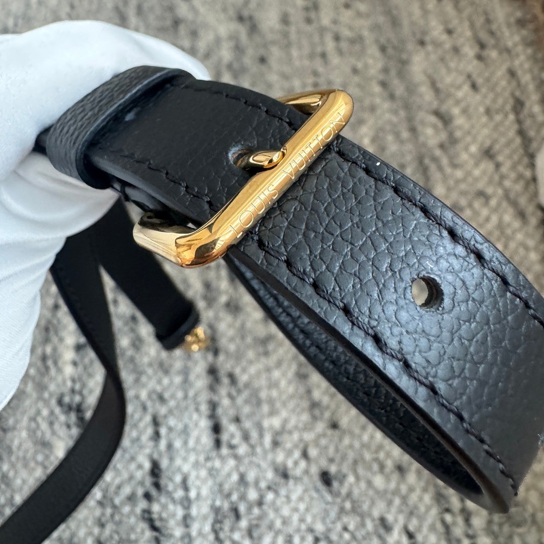 M29783 PochetteMetis Soft PM黑金_10