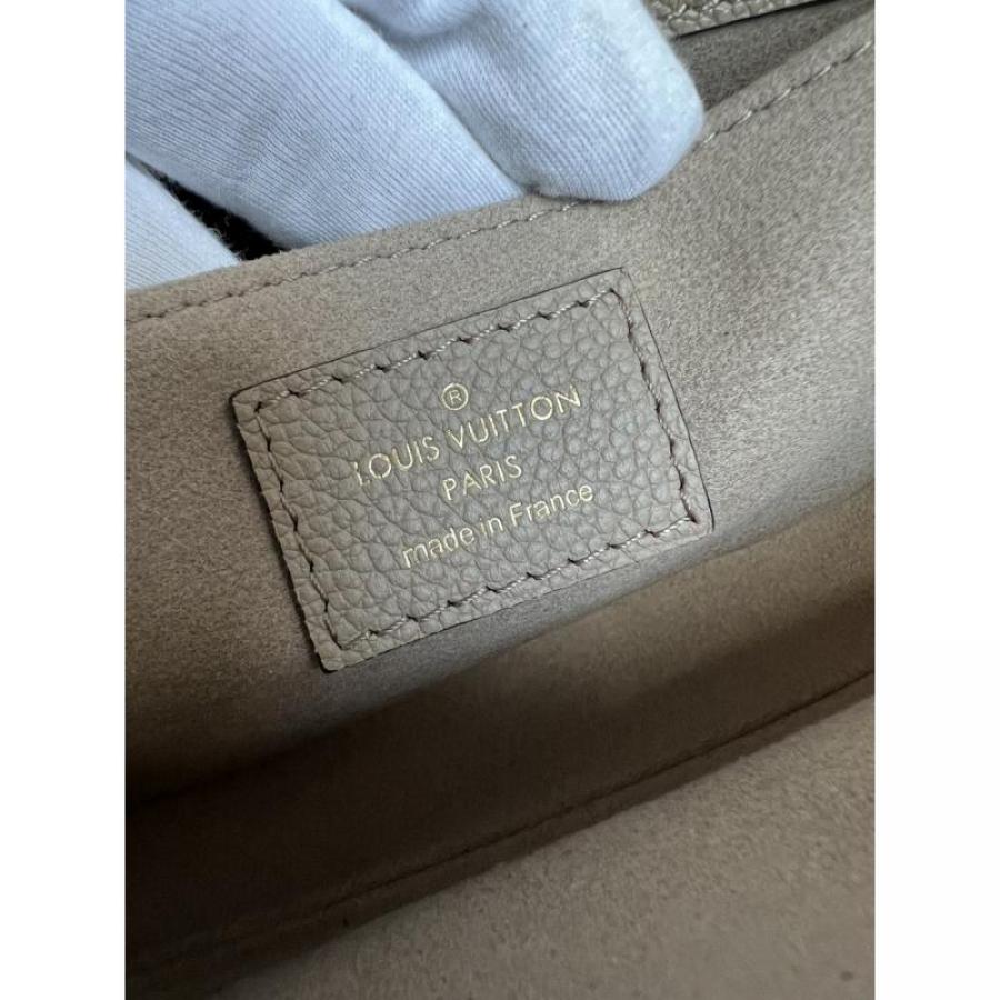 Pochette MetisEAST WEST 手袋 M23081_17