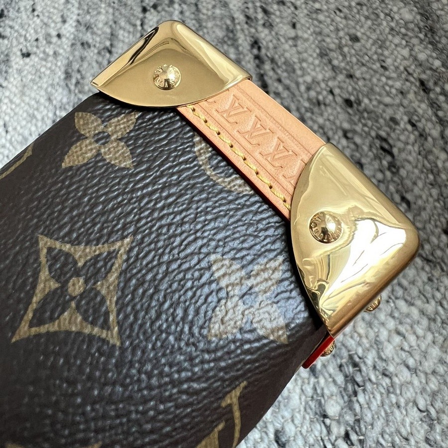 M46815 Side Trunk Mini穀愛淩同款 盒子包_14