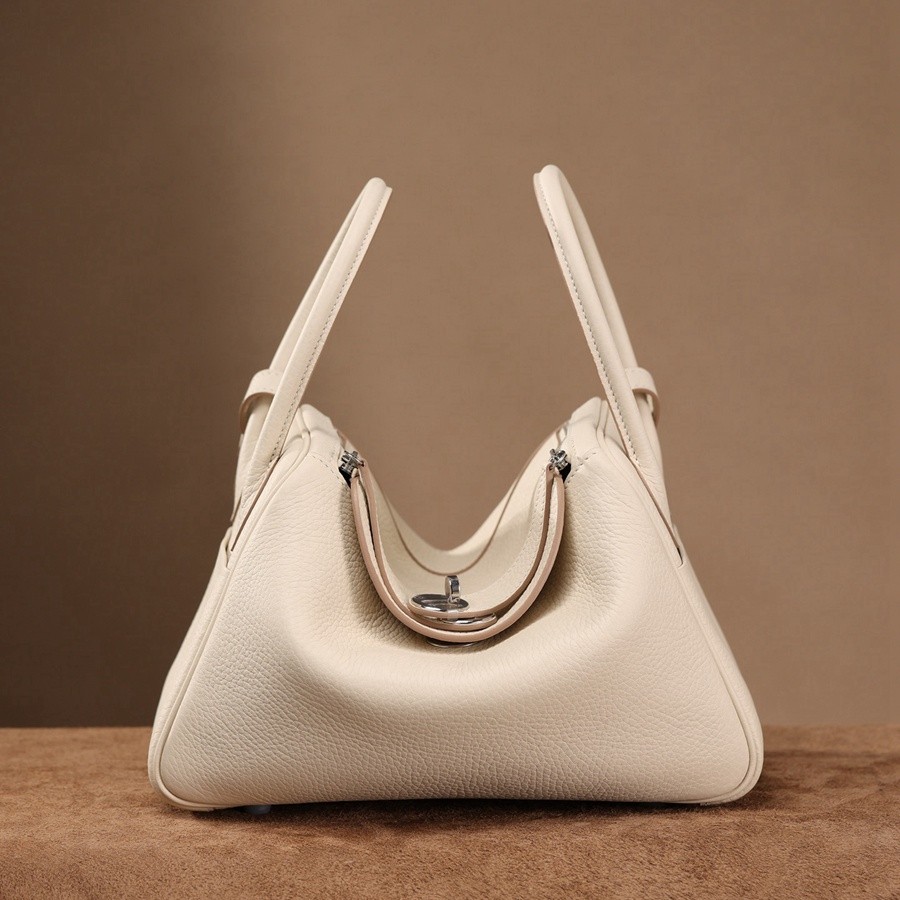 H Lindy 26CM 奶昔白 銀扣_1