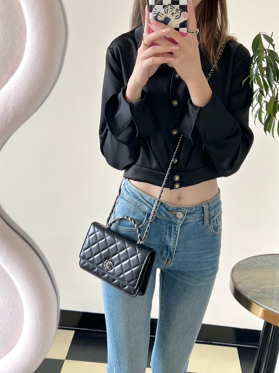 小香 23K秋冬 23K水鑽WOC 黑色_12