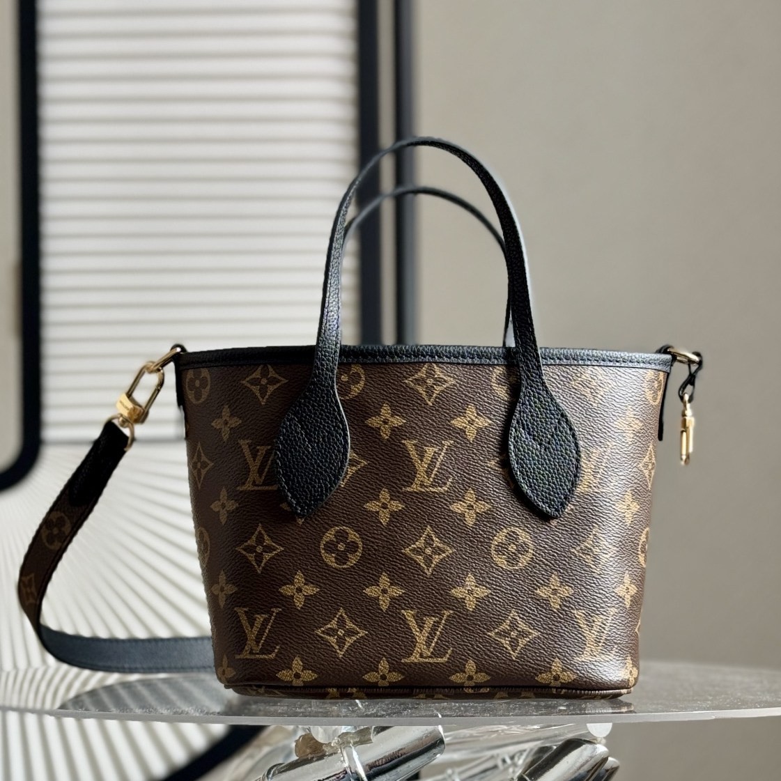 M12099 Neverfull Bandoulière Inside Out BB黑色_1