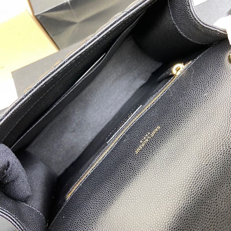 Envelope中號粒面手袋 信封包 黑金_7