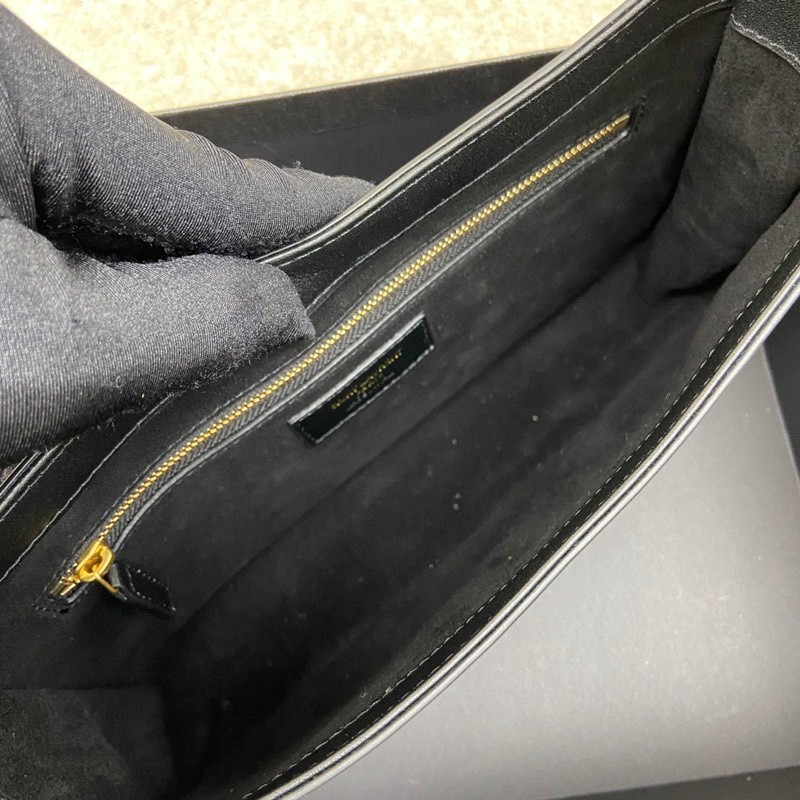 LE 5  7光滑牛皮手袋 Hobo腋下包_6