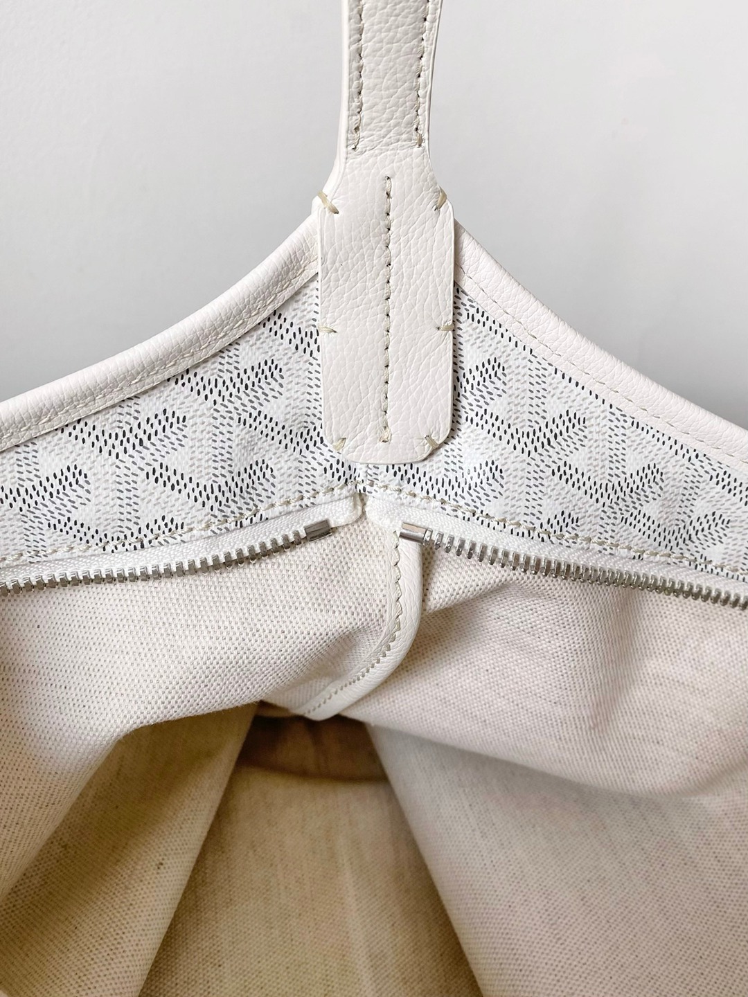 Boheme Hobo白色粉愛心_5