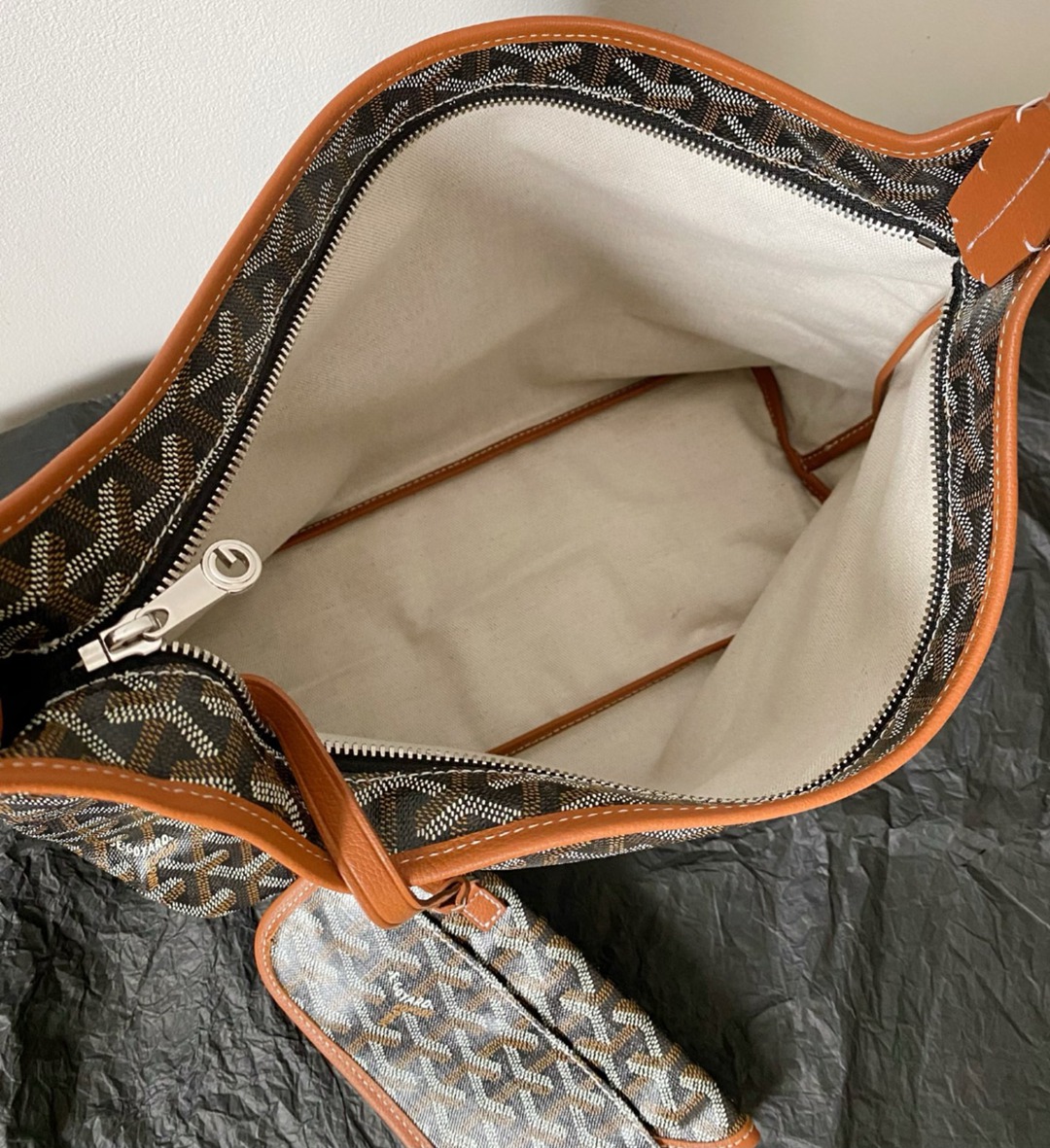 Boheme Hobo黑棕粉愛心_8