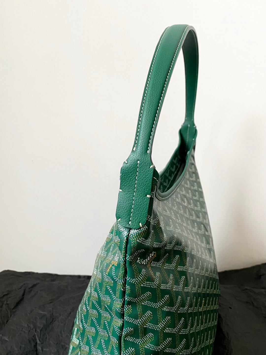 Boheme Hobo綠色紅愛心_4