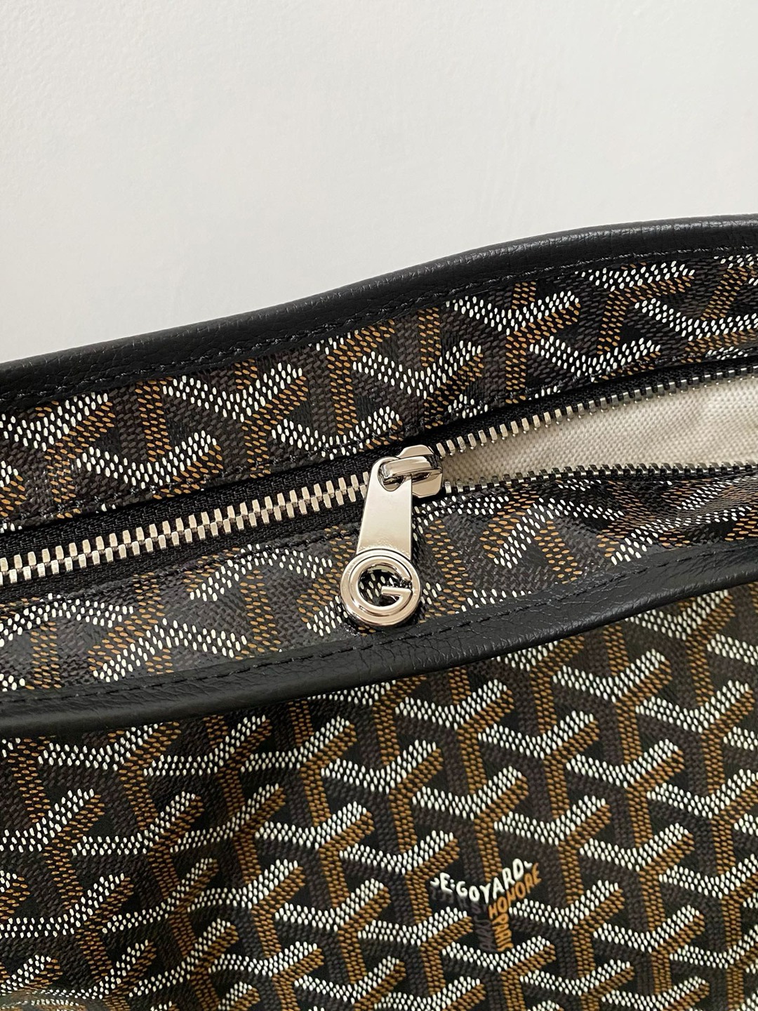 Boheme Hobo黑色紅愛心_5