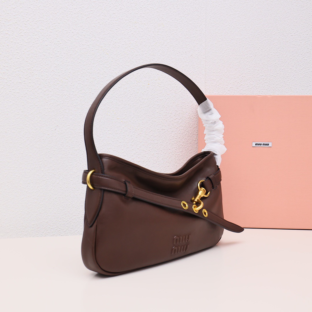 25羊皮腋下包石楠木_2