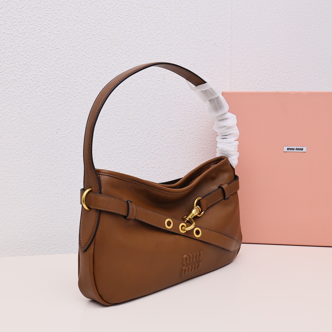 25羊皮腋下包棕色_2