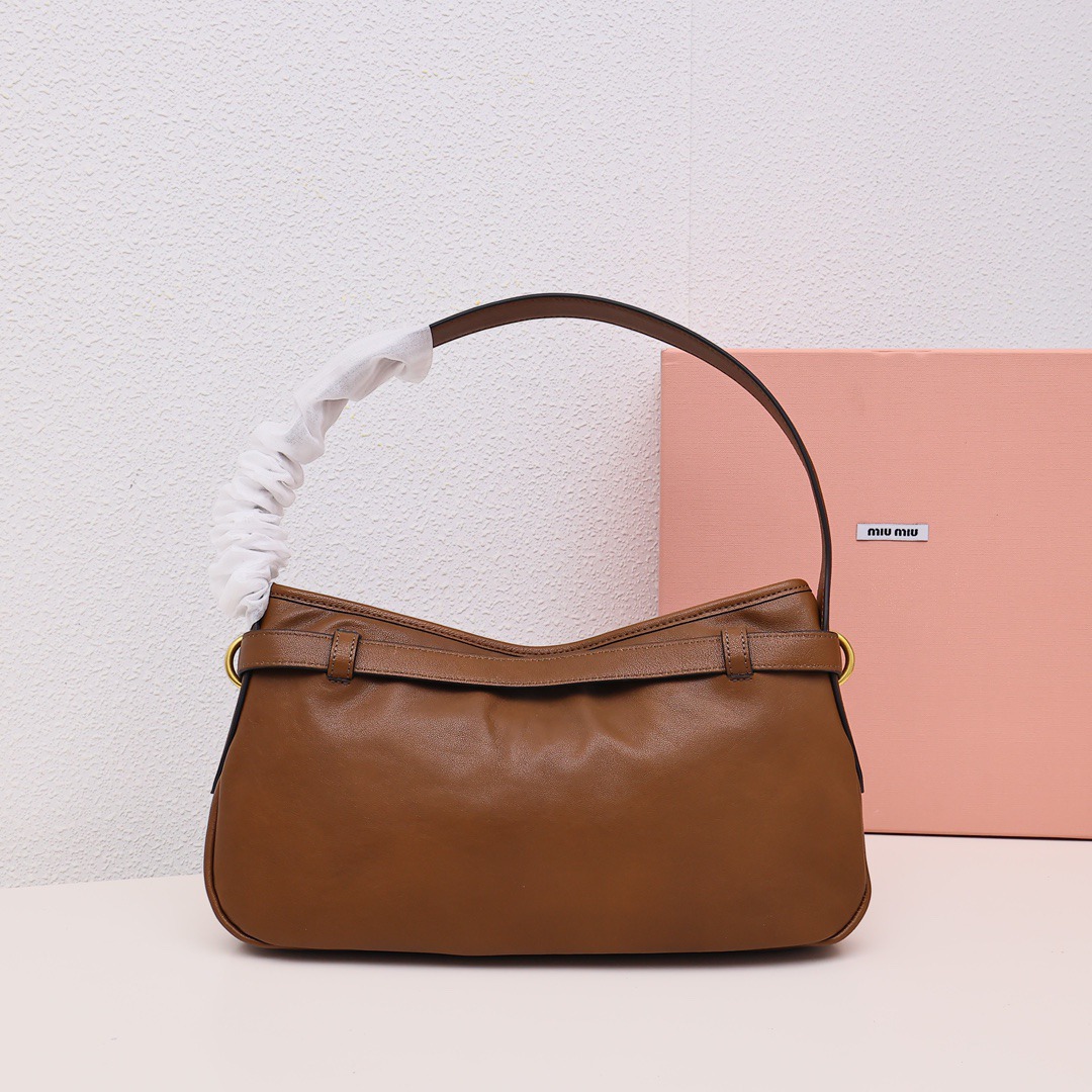 25羊皮腋下包棕色_3