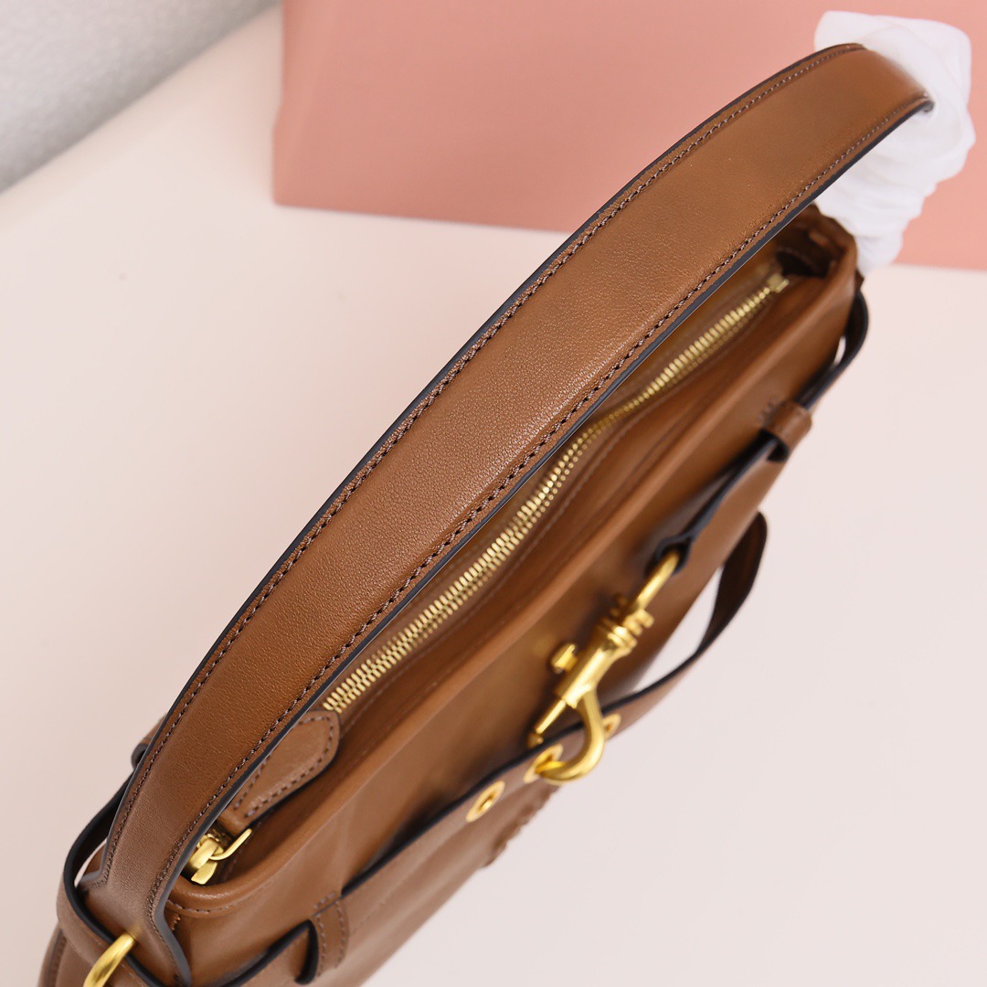 25羊皮腋下包棕色_7