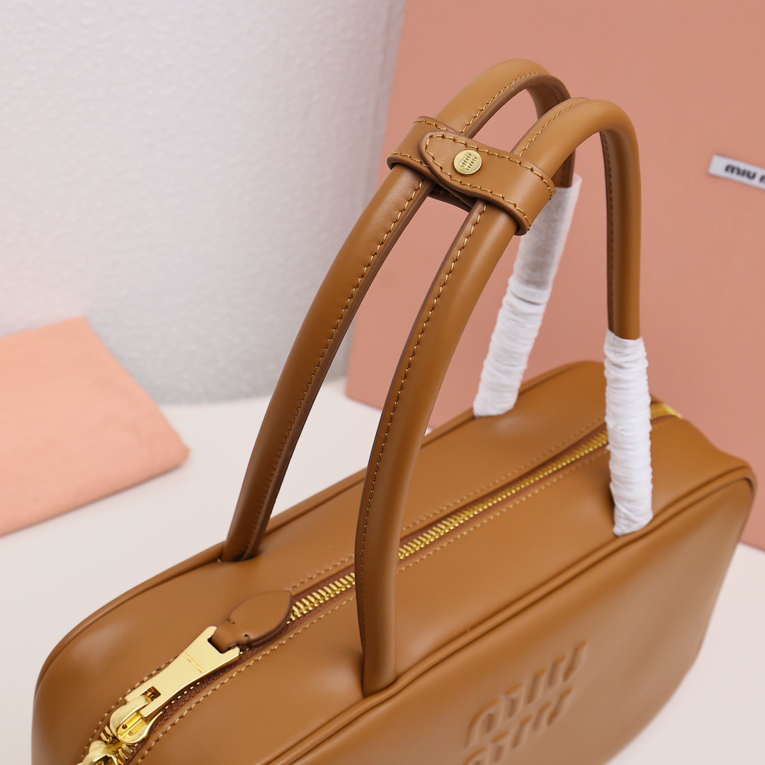 Beau小號公事包幹邑色_9