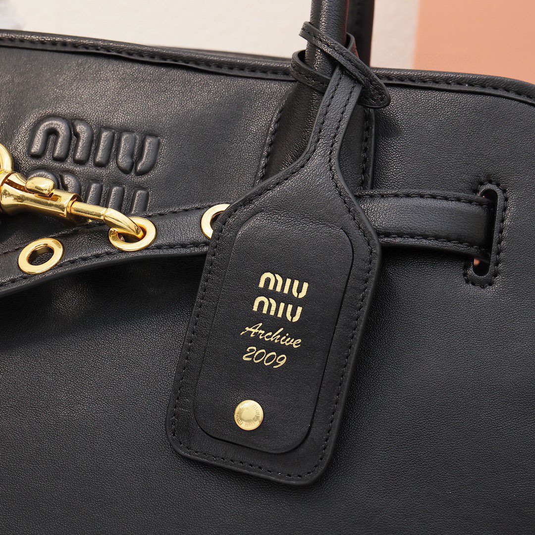 Aventure羊皮中號黑色_4