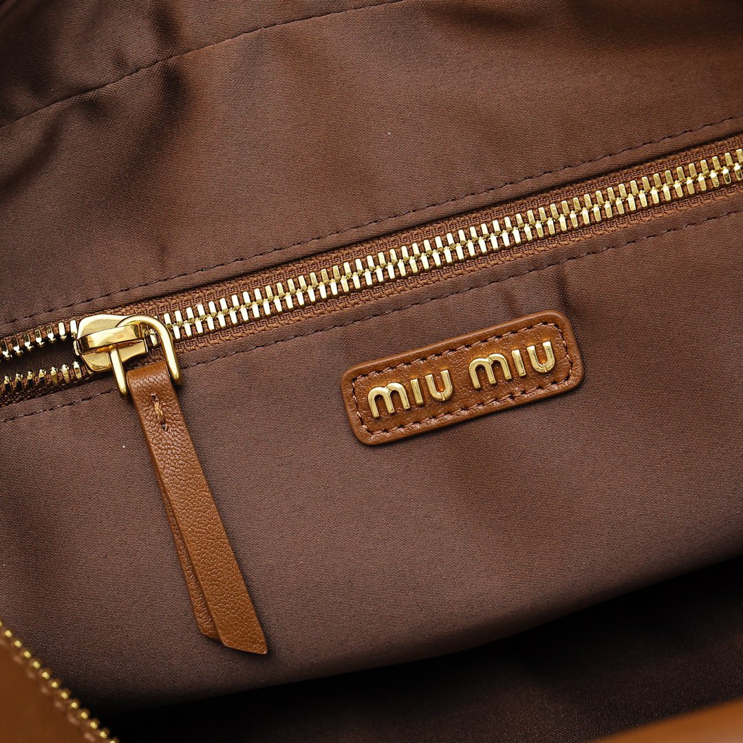 新款機車包橡木棕_4