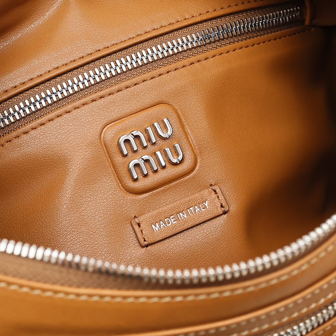 Pocket機車包復古色焦糖色_9