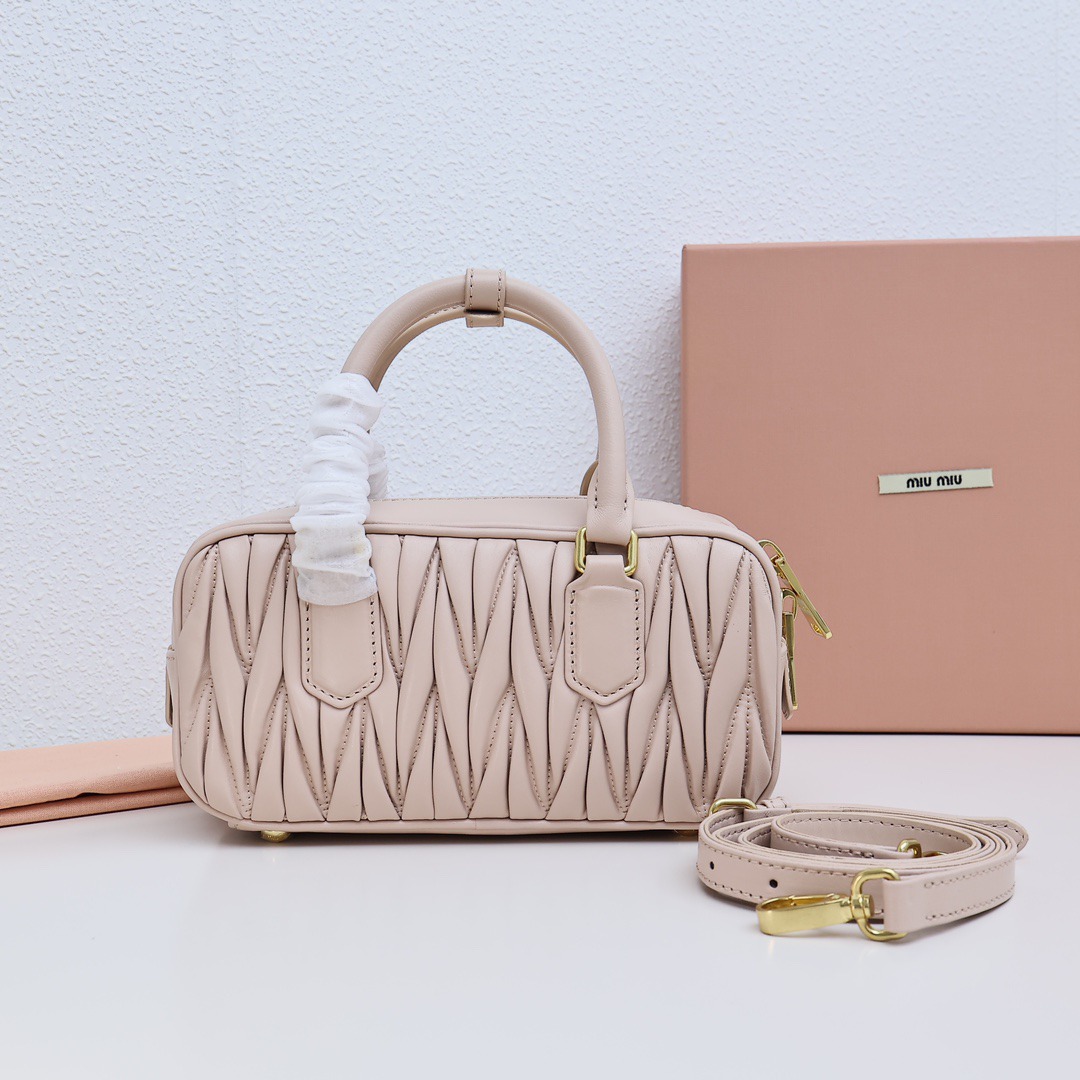 Arcadie褶皺保齡球包粉色_3