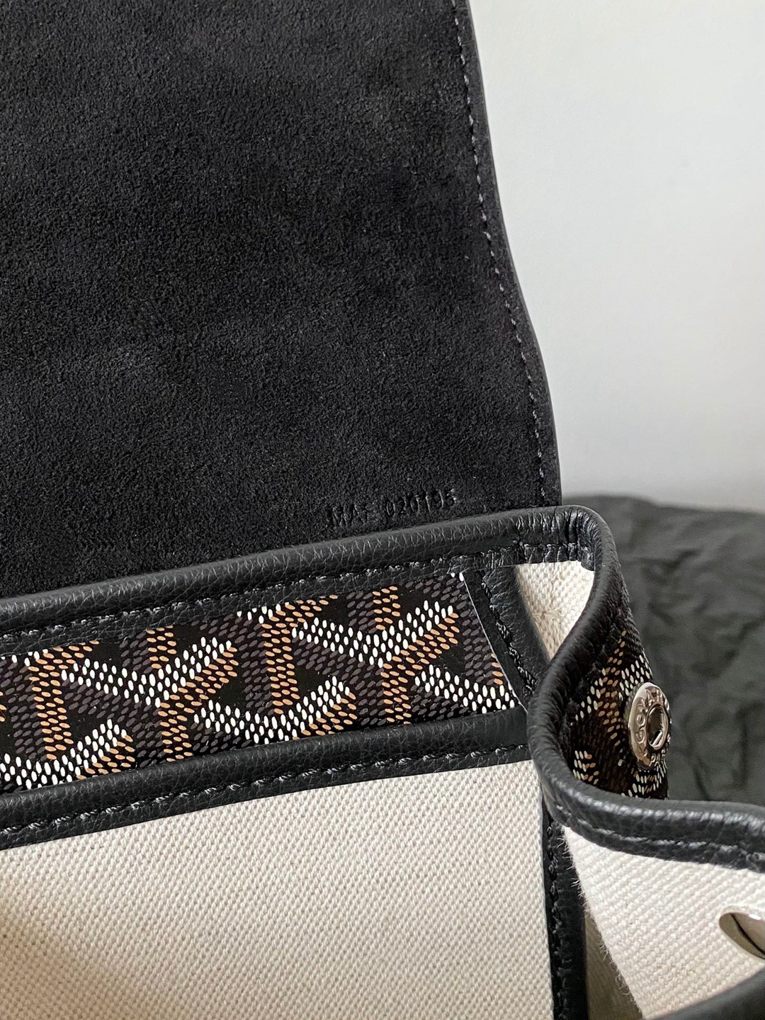 Alpin 迷你雙肩包黑色_8