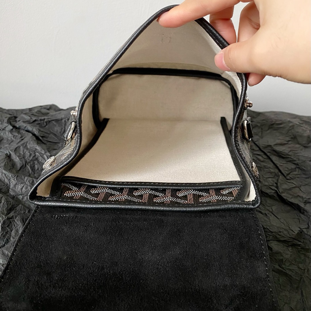 Alpin 迷你雙肩包黑色_9