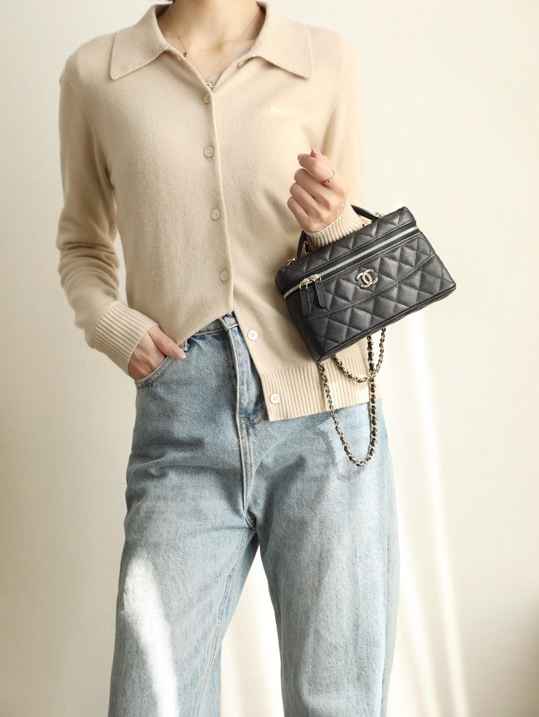 25C LP盒子手拿包黑色_11