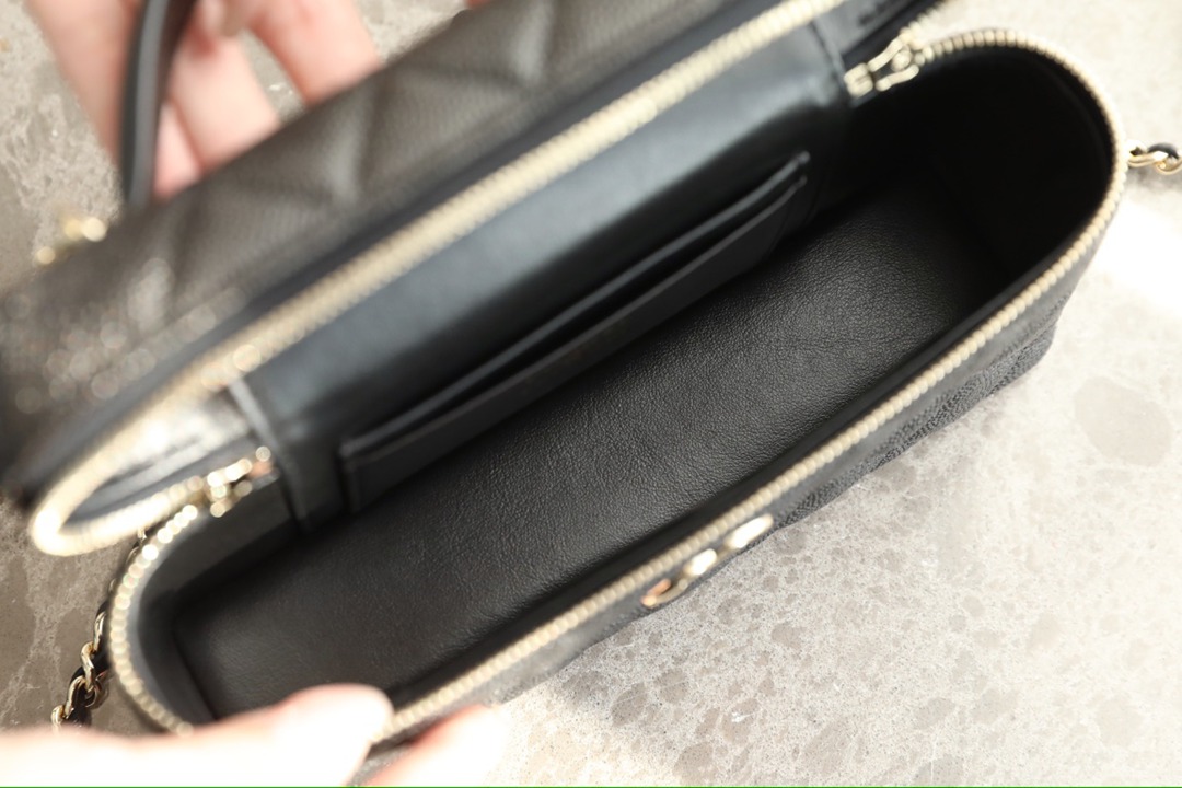 25C LP盒子手拿包黑色_12