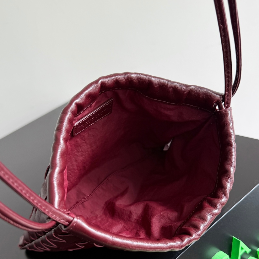 816987 Dustbag迷你 巴羅紅色_10