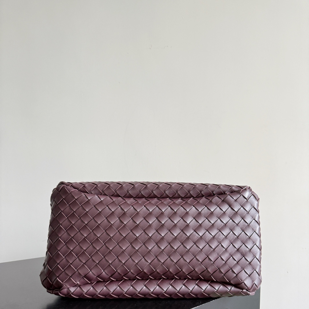 844250 Campana肩背包大號深巴羅紅_5