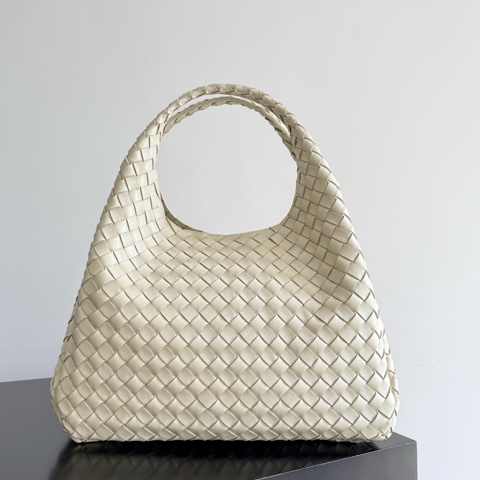 844250 Campana肩背包大號 海鹽色_2