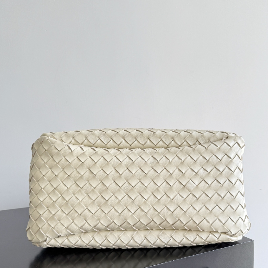 844250 Campana肩背包大號 海鹽色_5