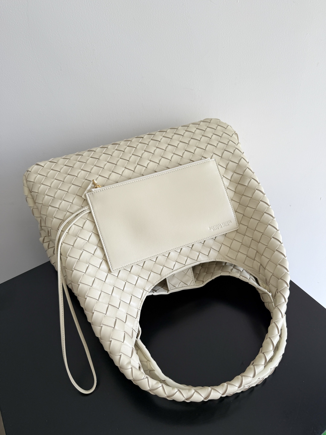 844250 Campana肩背包大號 海鹽色_7