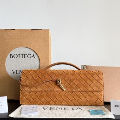 741511手拿晚宴包 反絨琥珀棕