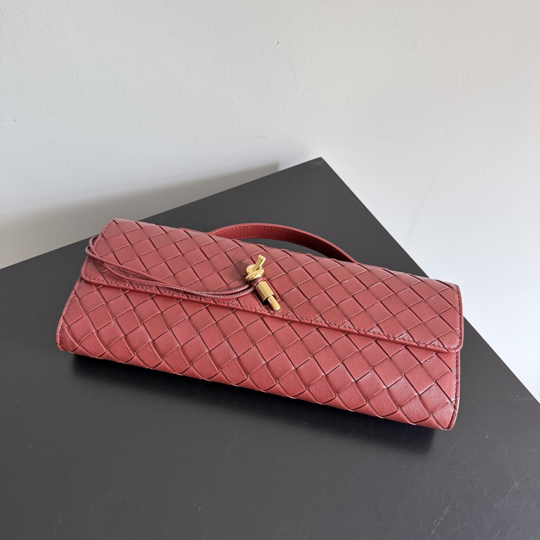 741511手拿晚宴包 新色～沙比利紅色_7