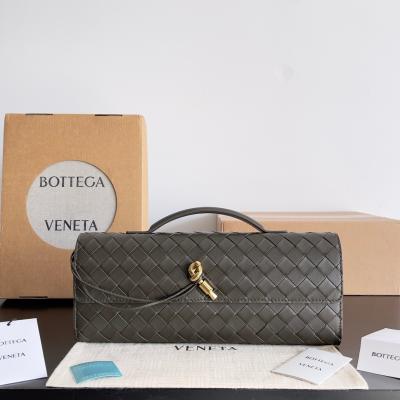 741511手拿晚宴包 深卡其色